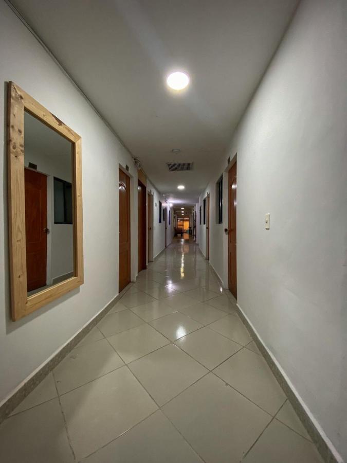 Poblado Living Hotel Меделин Екстериор снимка