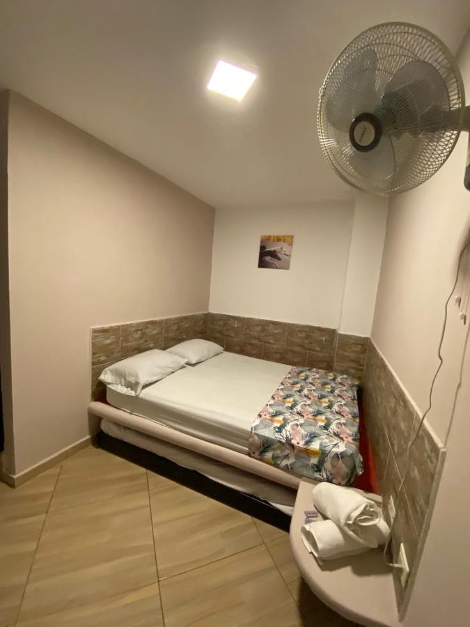 Poblado Living Hotel Меделин Екстериор снимка
