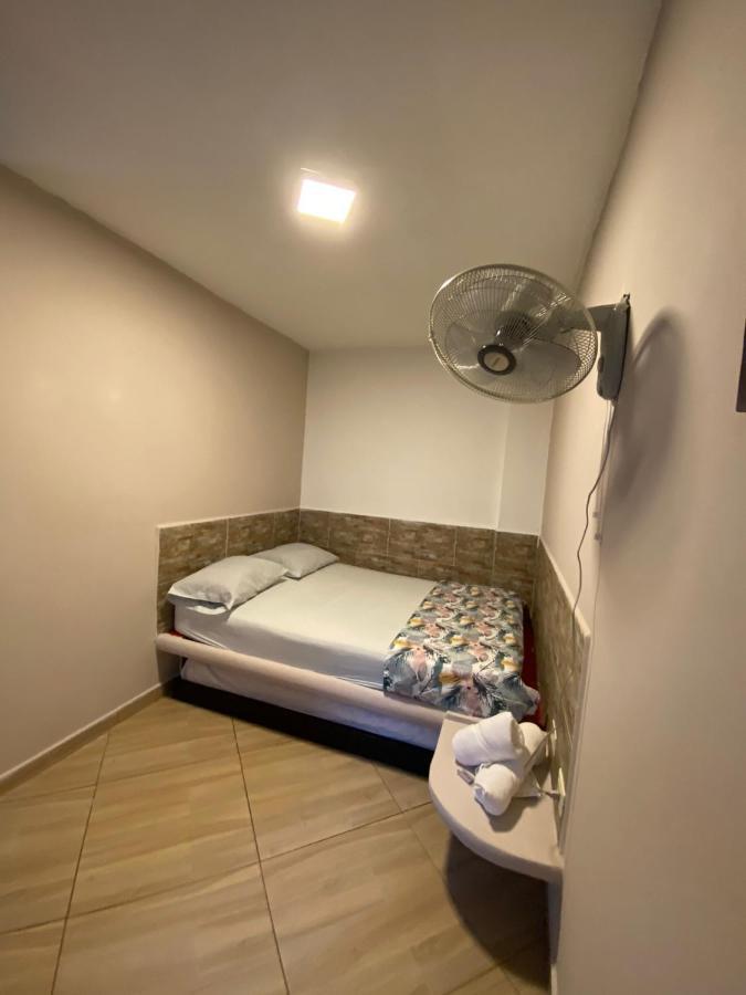 Poblado Living Hotel Меделин Екстериор снимка
