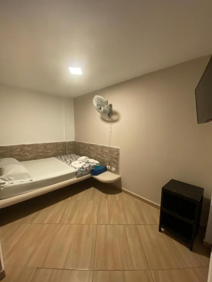 Poblado Living Hotel Меделин Екстериор снимка