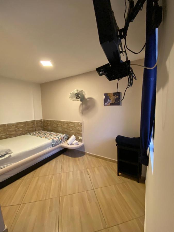 Poblado Living Hotel Меделин Екстериор снимка